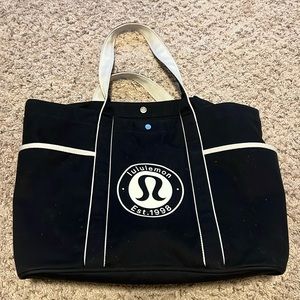 lululemon tote bag